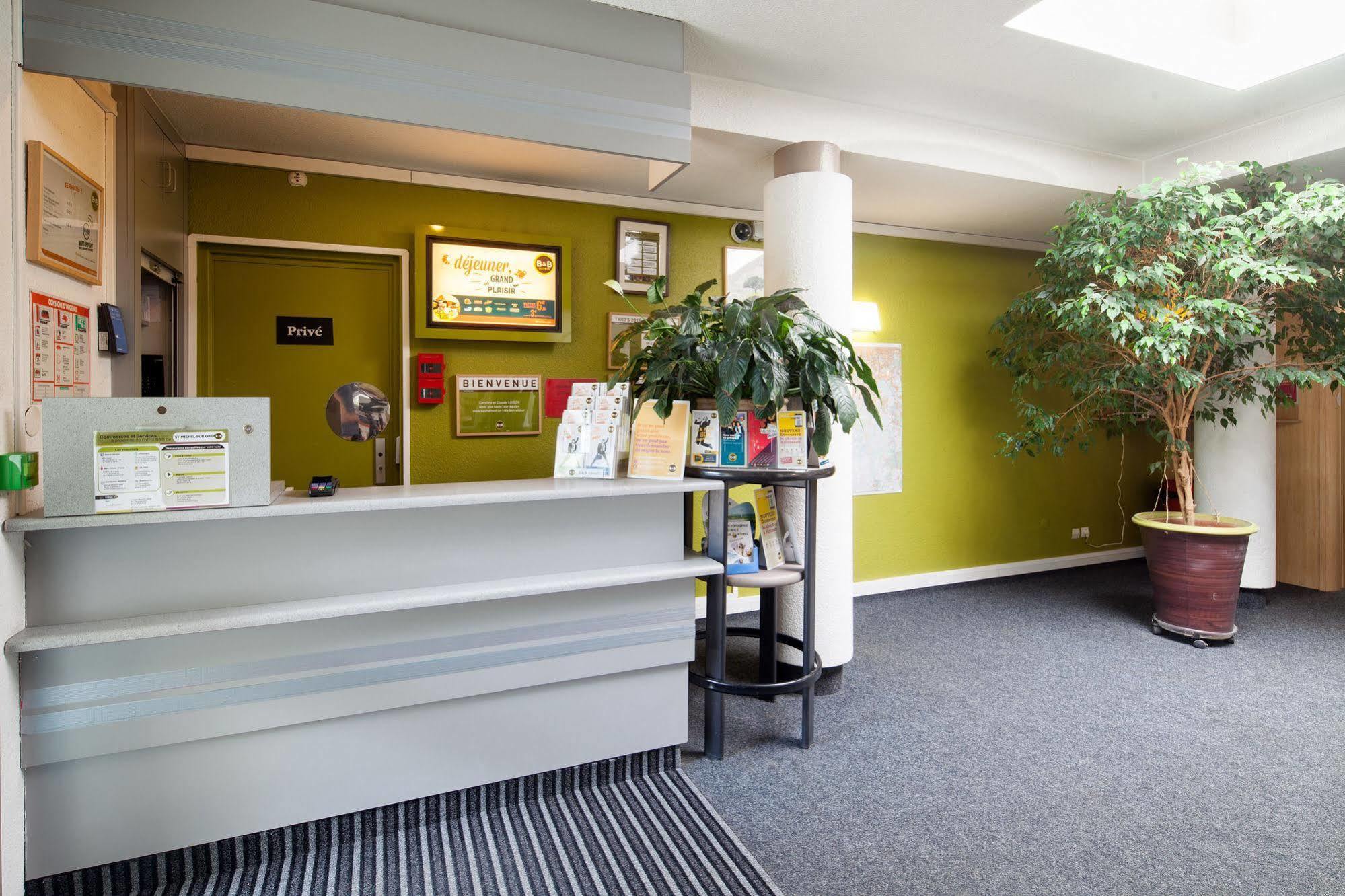 B&B Hotel Saint-Michel Sur Orge Exterior foto